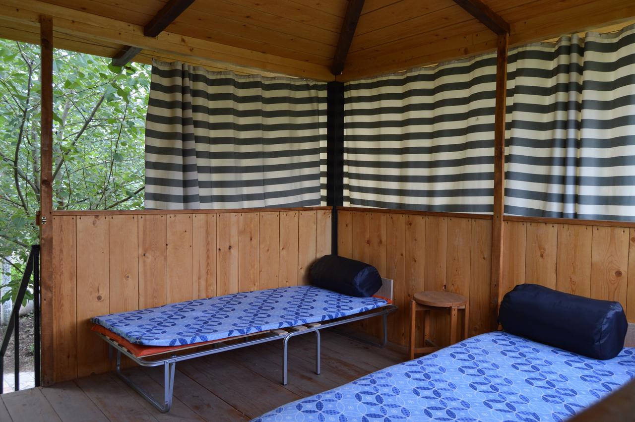 Crossway Camping Yeghegnadzor Exterior photo